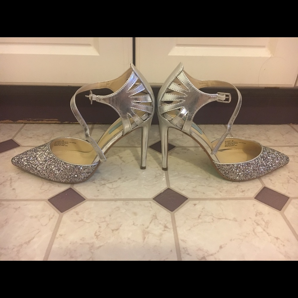 Betsey Johnson Avery Glitter High Heel Size 9